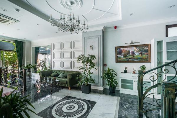 اولد گاردن هتل باتومی